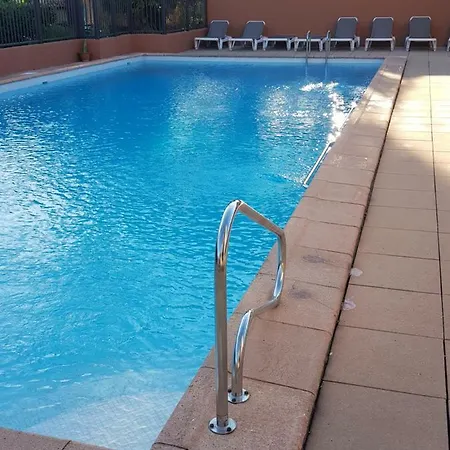 Port Cogolin Piscine 16